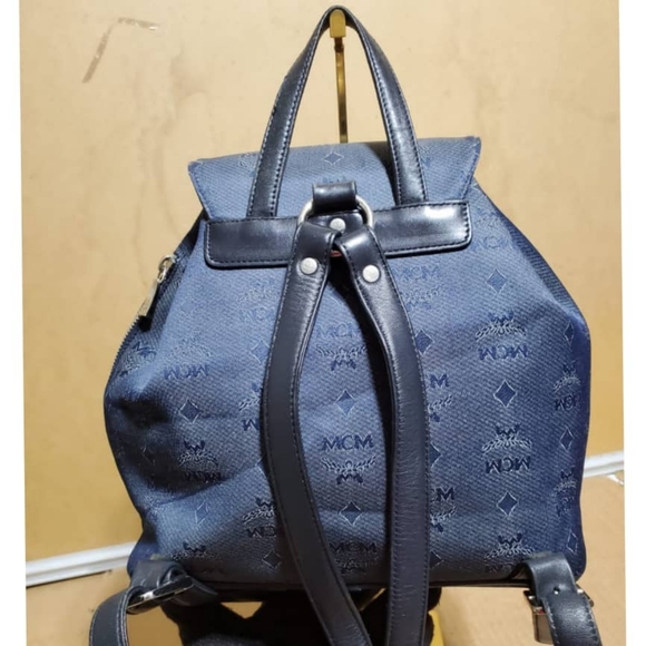 Authentic Mcm visetos Canvas/Leather Backpack - Picture 10 of 10